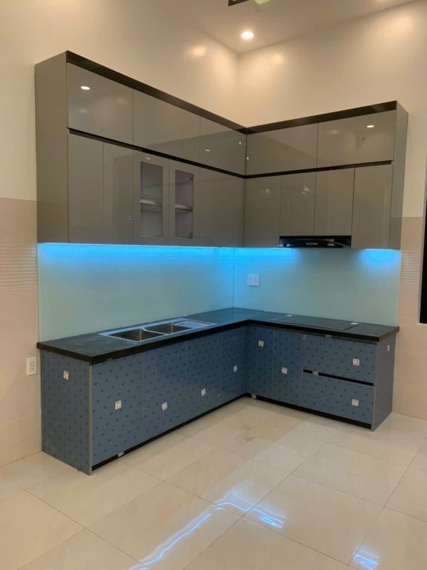 Tủ Bếp Nhựa VinCo – Cánh acrylic TBN002